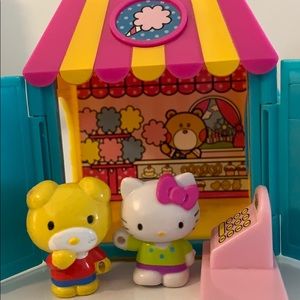 3/$25 😍 Hello Kitty Tiny Village Snack Shop